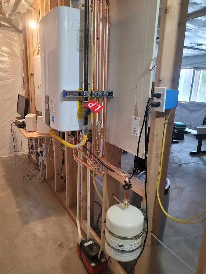 Licensed plumber repairing a kitchen sink in Pukalani